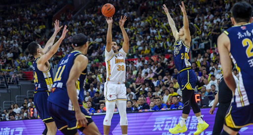 老友记，迈阿密夺冠首发阵容有6名阿根廷人+多位老队友