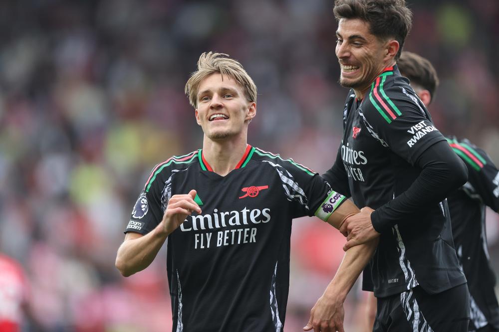 米利唐重伤缺阵3-4月！皇马后防线告急 6大后卫同时伤停